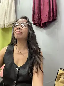 Snapshot of honghong_mother chatting on June 13, 2026, 12:47 pm honghong mother online show from June 13, 2026, 12:47 pm