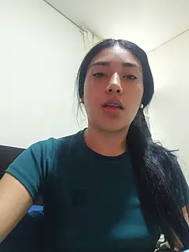 Amber-gold online show from June 4, 2026, 11:27 am