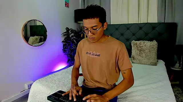 Camilo Santoss online show from June 20, 2026, 12:52 pm