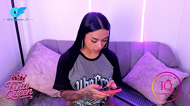  Tinaqueen online show from June 24, 2026, 1:54 pm