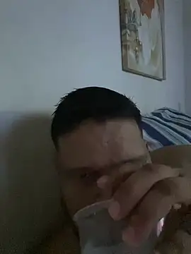 Snapshot of fercho25rv chatting on June 4, 2026, 5:57 am fercho25rv online show from June 4, 2026, 5:57 am