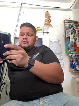 Snapshot of fercho25rv chatting on June 6, 2026, 9:41 pm fercho25rv online show from June 6, 2026, 9:41 pm