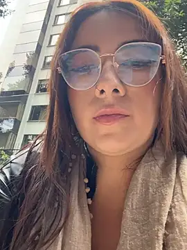 Snapshot of arilynn_ chatting on June 10, 2026, 3:33 pm arilynn online show from June 10, 2026, 3:33 pm