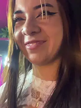 Snapshot of arilynn_ chatting on June 28, 2026, 4:18 am arilynn online show from June 28, 2026, 4:18 am