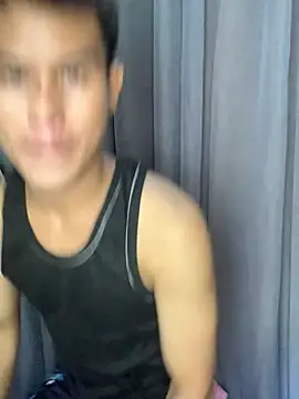 Snapshot of Asianboy_2000 chatting on July 1, 2026, 6:37 am Asianboy 2000 online show from July 1, 2026, 6:37 am