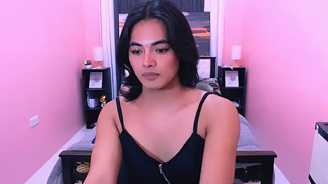 MiamoreAmara69 online show from June 15, 2026, 10:01 pm