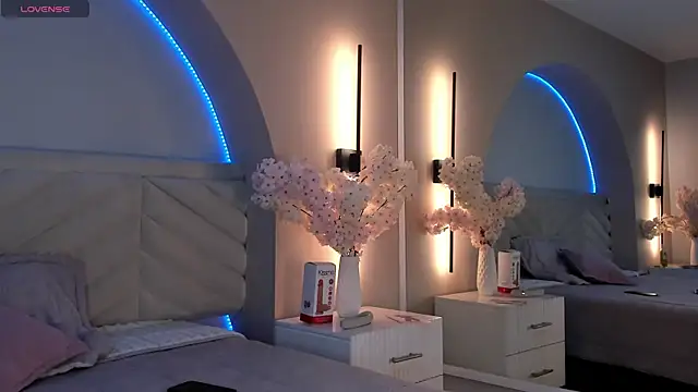 savina ricci online show from June 30, 2026, 3:07 am