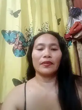Snapshot of Queenslay chatting on July 2, 2026, 5:13 am Queenslay online show from July 2, 2026, 5:13 am