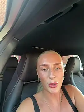 Millymae  online show from June 24, 2026, 4:17 pm