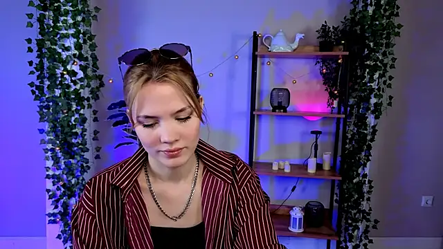 Milena Stasym online show from June 11, 2026, 6:11 am