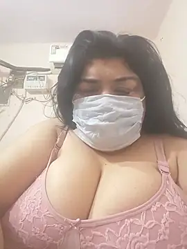 simranjeet kaur69 online show from June 25, 2026, 6:45 pm
