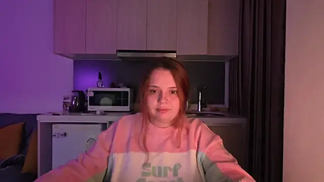 InoriGirl online show from May 31, 2026, 4:47 pm