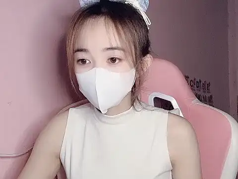 Alee8668 online show from July 20, 2026, 6:43 pm