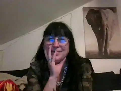 Snapshot of sexujuly88 chatting on February 16, 2025, 9:59 pm sexujuly88 online show from February 16, 2025, 9:59 pm