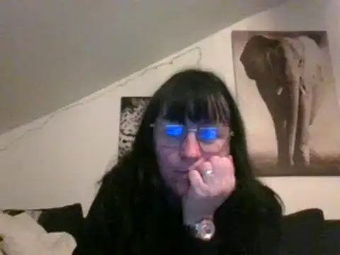 Snapshot of sexujuly88 chatting on February 19, 2025, 10:31 pm sexujuly88 online show from February 19, 2025, 10:31 pm