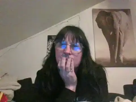 Snapshot of sexujuly88 chatting on February 21, 2025, 10:15 pm sexujuly88 online show from February 21, 2025, 10:15 pm