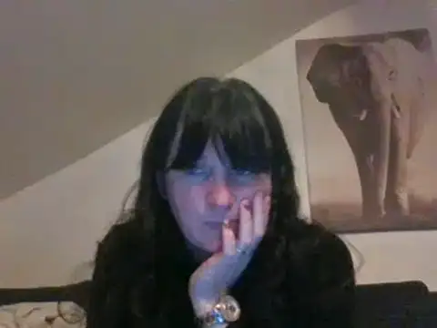 Snapshot of sexujuly88 chatting on November 6, 2025, 10:21 pm sexujuly88 online show from November 6, 2025, 10:21 pm