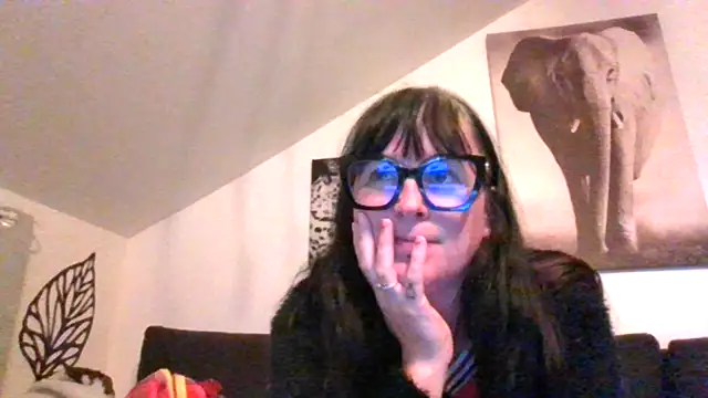 sexujuly88 online show from June 10, 2026, 9:03 pm