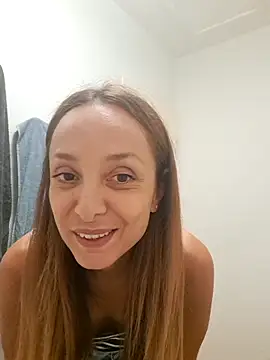Snapshot of jasminelabeurette69 chatting on June 4, 2026, 12:22 pm jasminelabeurette69 online show from June 4, 2026, 12:22 pm