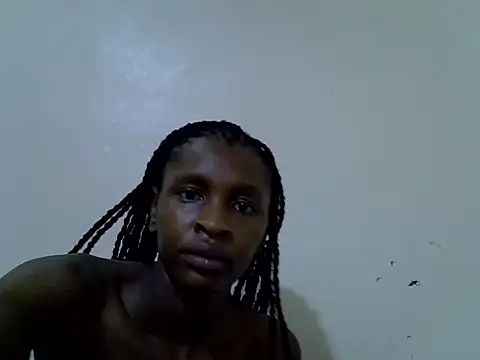 Snapshot of velvet_luxe chatting on June 8, 2026, 5:24 pm velvet luxe online show from June 8, 2026, 5:24 pm