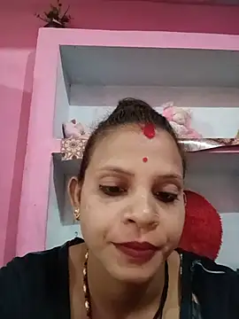 Snapshot of HOjulipal678 chatting on July 10, 2026, 5:45 am HOjulipal678 online show from July 10, 2026, 5:45 am