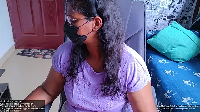 Snapshot of thea_rachel chatting on July 21, 2026, 4:37 am thea rachel online show from July 21, 2026, 4:37 am