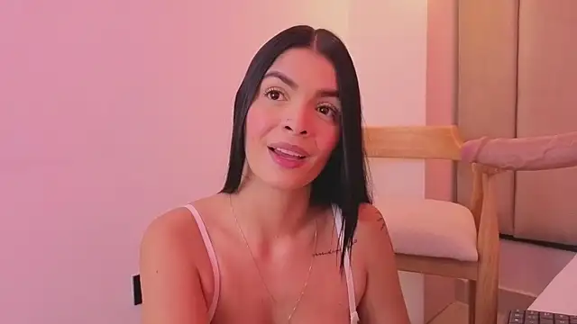 iam-molly online show from June 4, 2026, 11:16 am