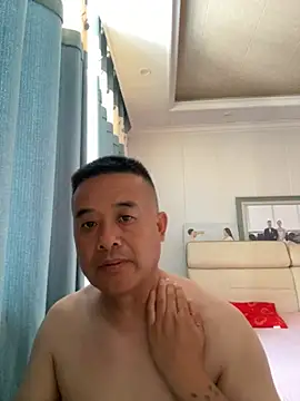 woailllll online show from July 14, 2026, 5:23 am