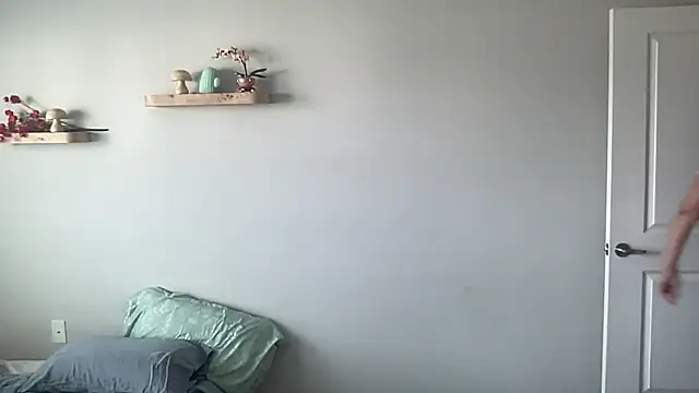 maddiliz online show from September 20, 2025, 3:13 pm