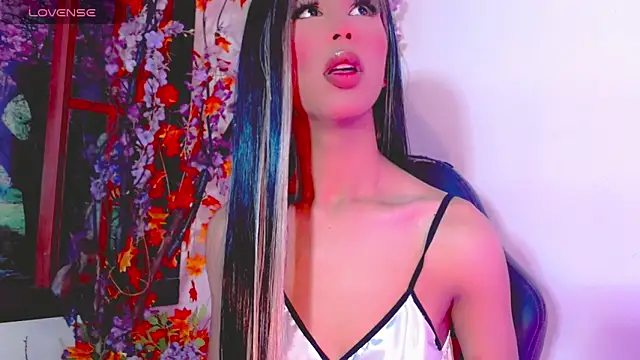 Snapshot of Honey_Balenciaga chatting on June 20, 2026, 3:31 am Honey Balenciaga online show from June 20, 2026, 3:31 am