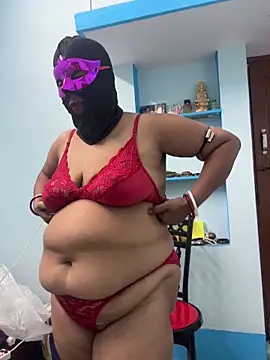 dirty sexcouple online show from June 3, 2026, 5:07 pm