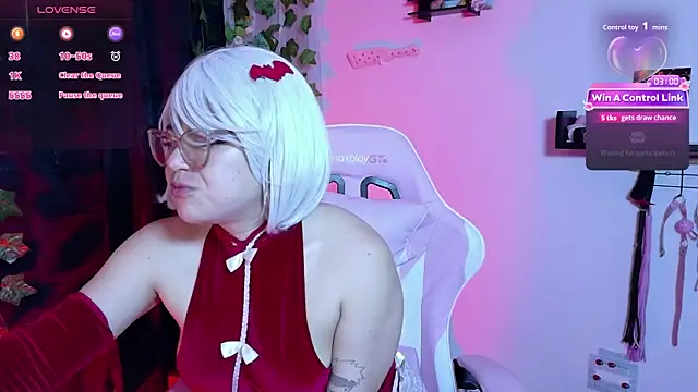 Snapshot of Meow_cat4 chatting on June 13, 2026, 7:23 pm Meow cat4 online show from June 13, 2026, 7:23 pm