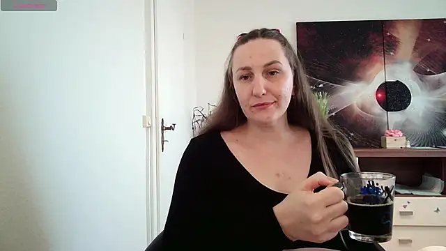 Yevgeshka-Milashka online show from March 4, 2025, 9:51 am