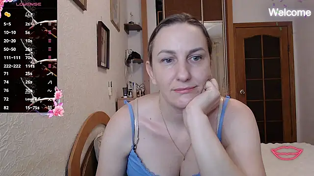 Yevgeshka-Milashka online show from December 21, 2025, 6:26 pm