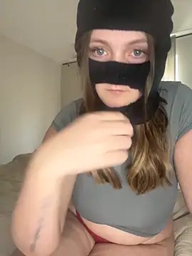 haileyx12 online show from June 13, 2026, 10:35 am