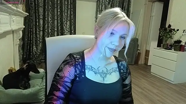 moon  shy online show from July 26, 2026, 5:09 pm