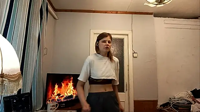 Snapshot of SonyaElliston chatting on June 10, 2026, 4:28 pm SonyaElliston online show from June 10, 2026, 4:28 pm