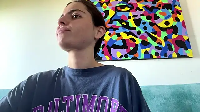 MarisaKomar online show from June 15, 2026, 7:21 am