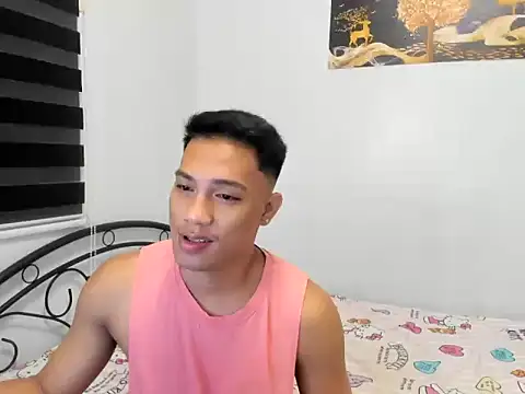 urfucker vinz online show from June 23, 2026, 12:36 pm