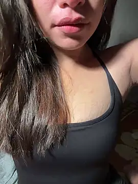 Snapshot of QuynhAnhhh_sweet chatting on July 19, 2026, 9:46 am QuynhAnhhh sweet online show from July 19, 2026, 9:46 am