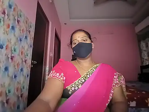 Snapshot of Meenakshy chatting on June 24, 2026, 4:55 am Meenakshy online show from June 24, 2026, 4:55 am