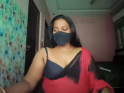 Snapshot of Meenakshy chatting on July 8, 2026, 3:05 pm Meenakshy online show from July 8, 2026, 3:05 pm