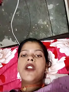 Snapshot of Hot_bhabi0123 chatting on July 28, 2026, 12:01 pm Hot bhabi0123 online show from July 28, 2026, 12:01 pm