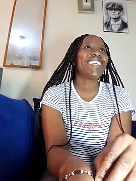 Snapshot of Miss_Bunny5 chatting on June 4, 2026, 8:42 am Miss Bunny5 online show from June 4, 2026, 8:42 am