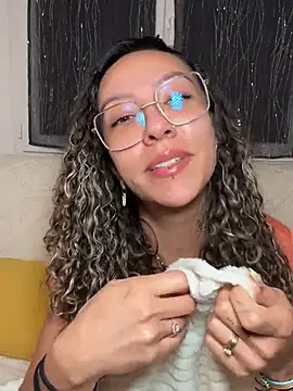 leana bgeee online show from June 11, 2026, 11:03 pm