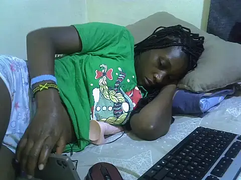 cuddle lover1 online show from June 28, 2026, 8:04 pm