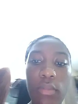 Sweet-Hennessy online show from June 19, 2026, 5:39 pm
