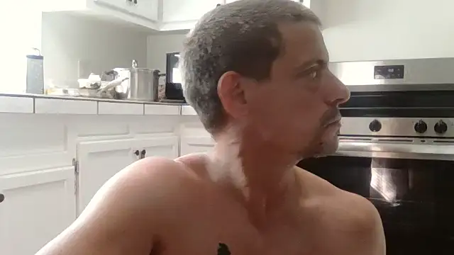 Daddy Smallz xxx online show from July 15, 2026, 9:42 pm