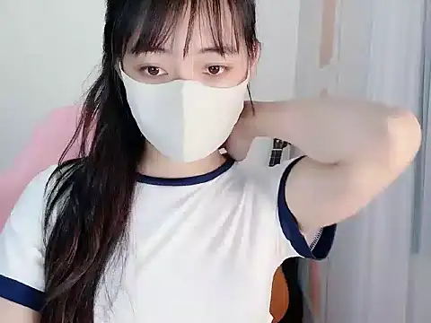 BUNNIIE MIE online show from June 17, 2026, 3:09 am