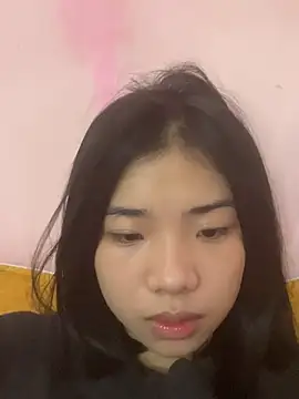 Snapshot of -Kempi- chatting on July 23, 2026, 4:10 am -Kempi- online show from July 23, 2026, 4:10 am